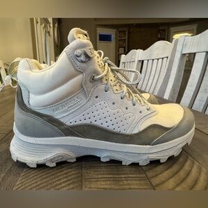Merrell Speed Solo Mid Waterproof Hiking Boots Women's Size 11 (NWOT)